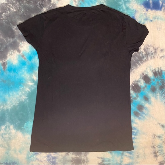 Black Vampire Lips Super Soft Tee Shirt - Picture 3 of 4